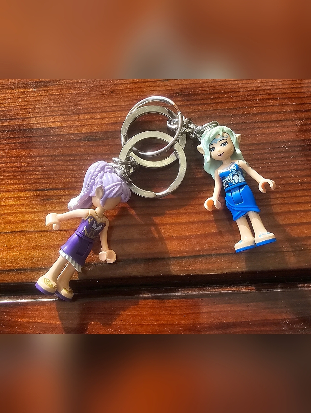 LEGO Key Chain Elves Aira Song of the Wind Dragon Elf Minifigure Silver Purple